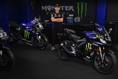 R3-Monster-Energy-MotoGP-Edition-1.jpg